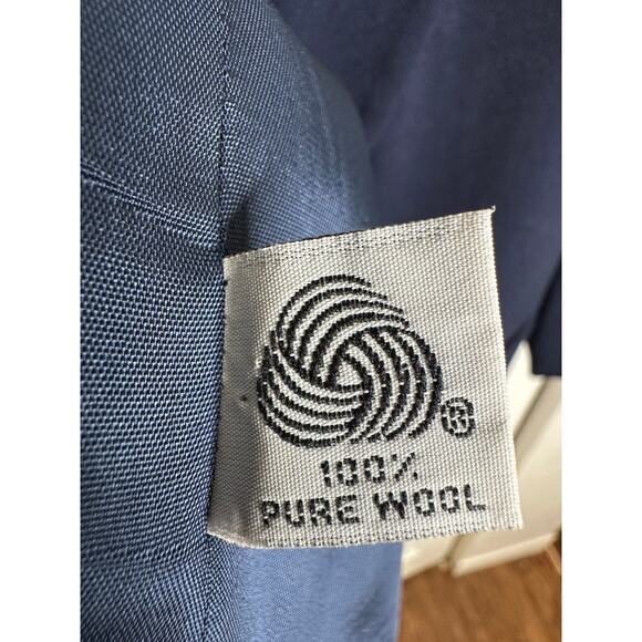 Sezane Vintage M Embroidered Nautical CREST Wool Blazer Navy Blue Gold Buttons - Picture 6 of 9